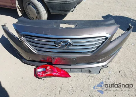 2017 Hyundai Sonata Se z USA, uszkodzony, nr VIN 5NPE24AF8HH561992